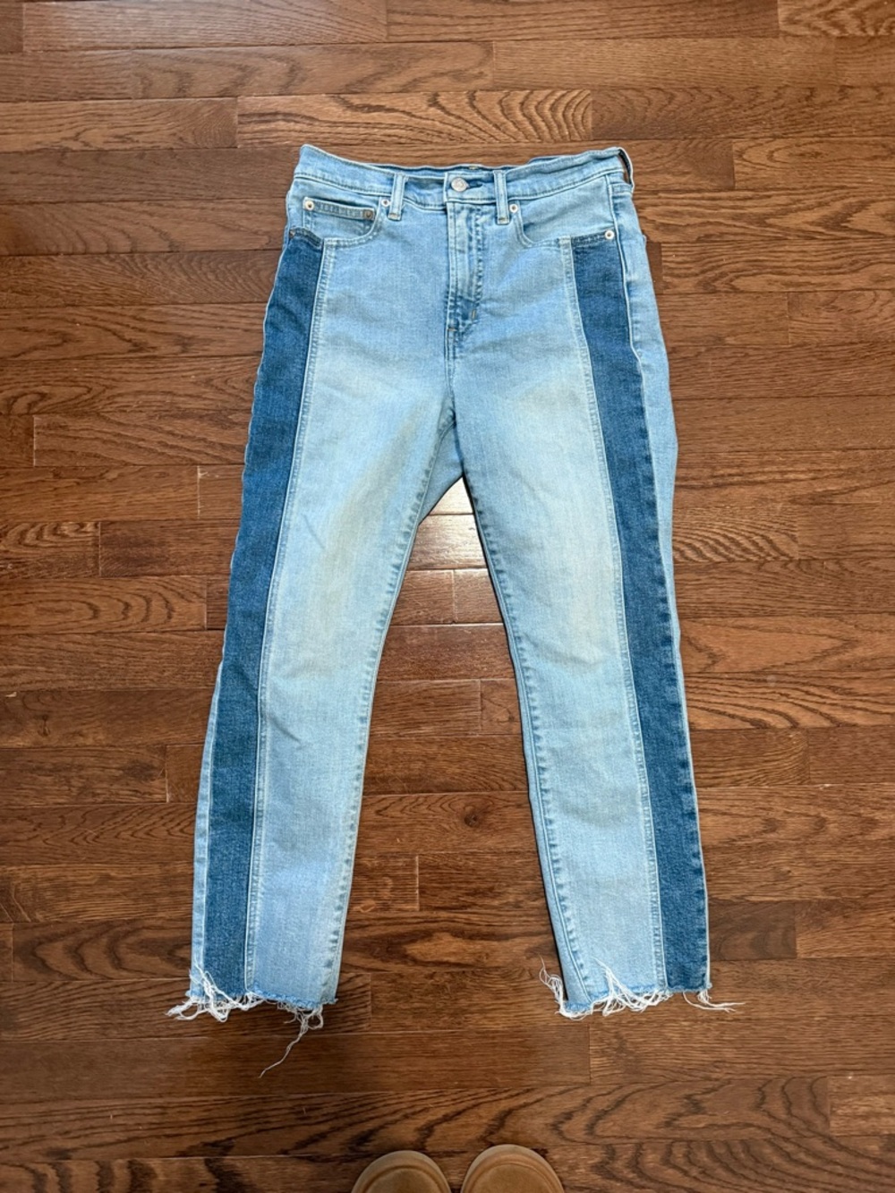 Two-Tone Side Panel Vintage Slim High-Rise Jeans